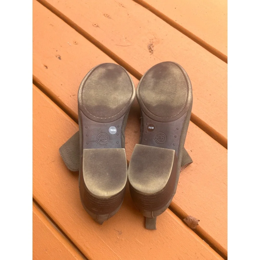 Lucky Brand Basel Olive Green Leather Ankle Booties Side Cutout Womens 9M 40